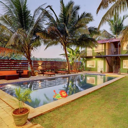 Treebo Morjim Banyan Resort Eksteriør bilde