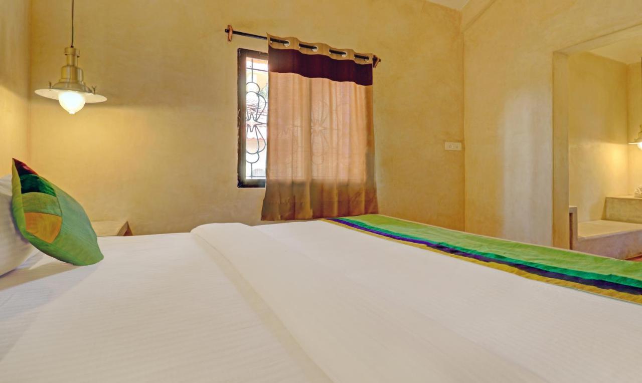 Treebo Morjim Banyan Resort Eksteriør bilde